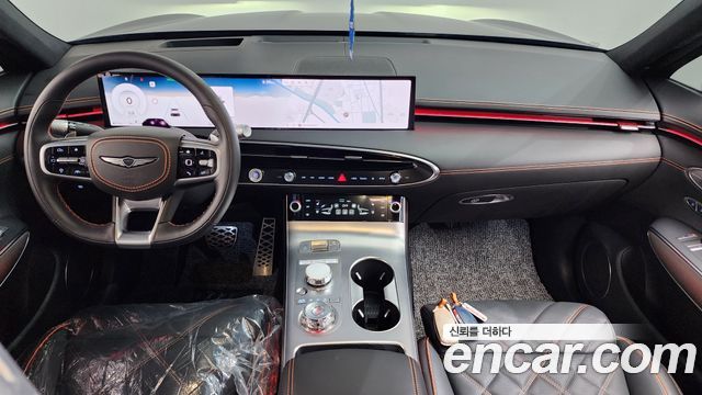Genesis GV70 — interior