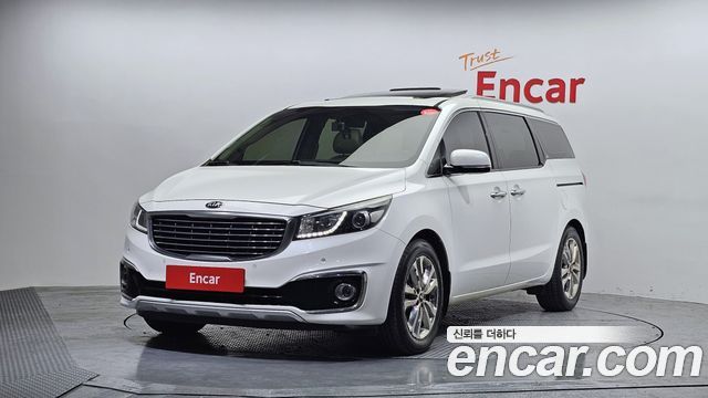 Kia Carnival — exterior