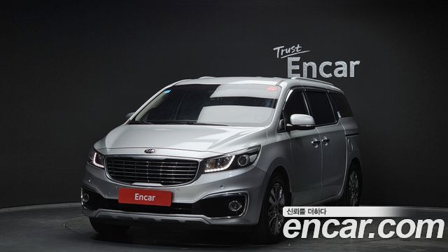 Kia Carnival — exterior
