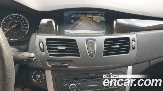 Renault Korea SM5 — interior