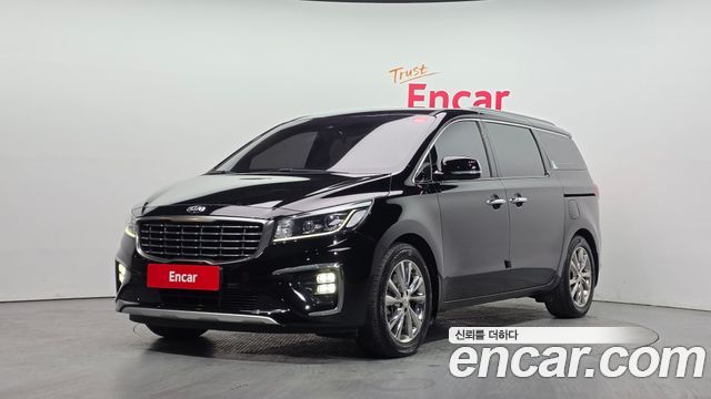 Kia Carnival — exterior