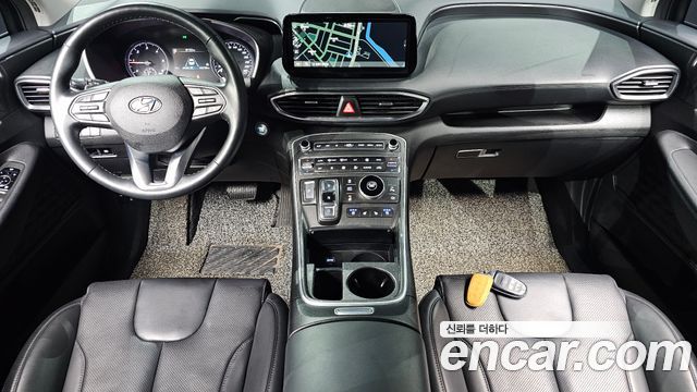 Hyundai Santa Fe — interior