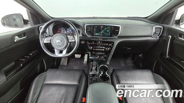 Kia Sportage — interior