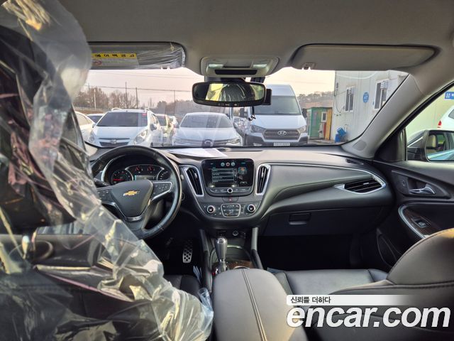 Chevrolet Korea Malibu — interior