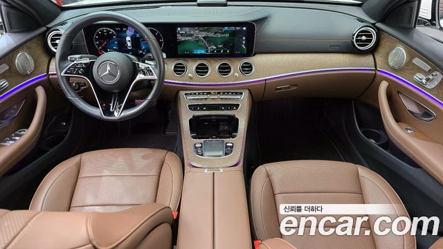 Mercedes-Benz E-Class — interior