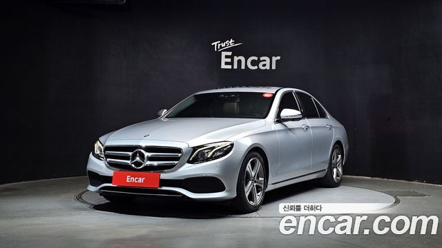 Mercedes-Benz E-Class — exterior