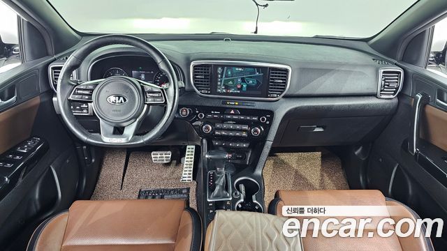Kia Sportage — interior