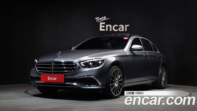 Mercedes-Benz E-Class — exterior