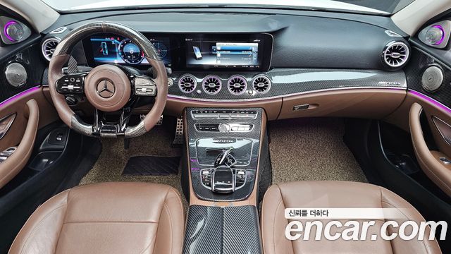 Mercedes-Benz E-Class — interior