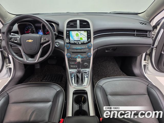 Chevrolet Korea Malibu — interior