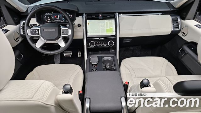 Land Rover Discovery — interior
