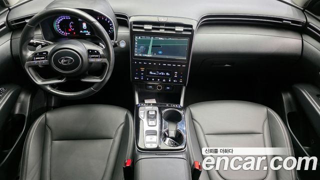 Hyundai Tucson — interior