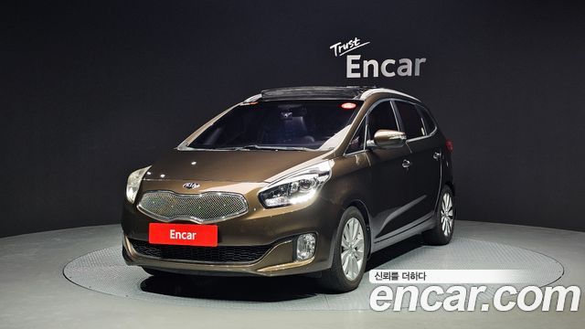 Kia Carens — exterior
