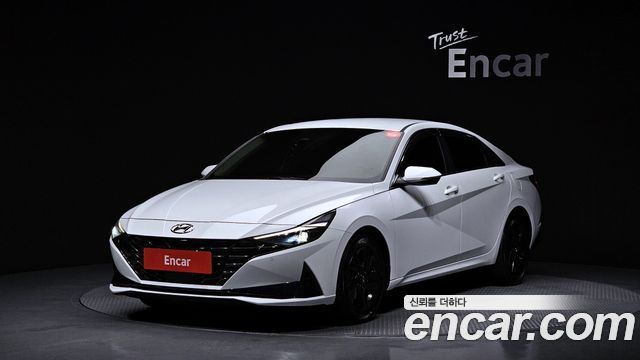 Hyundai Avante — exterior