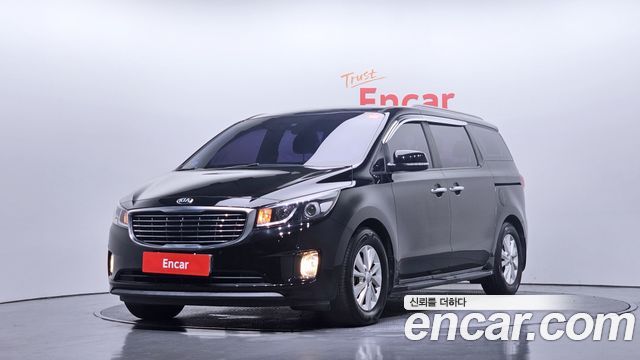 Kia Carnival — exterior