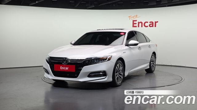 Honda Accord — exterior