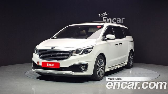 Kia Carnival — exterior