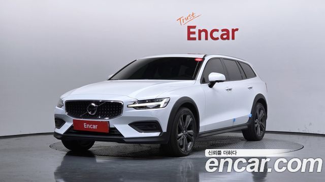 Volvo V60 — exterior
