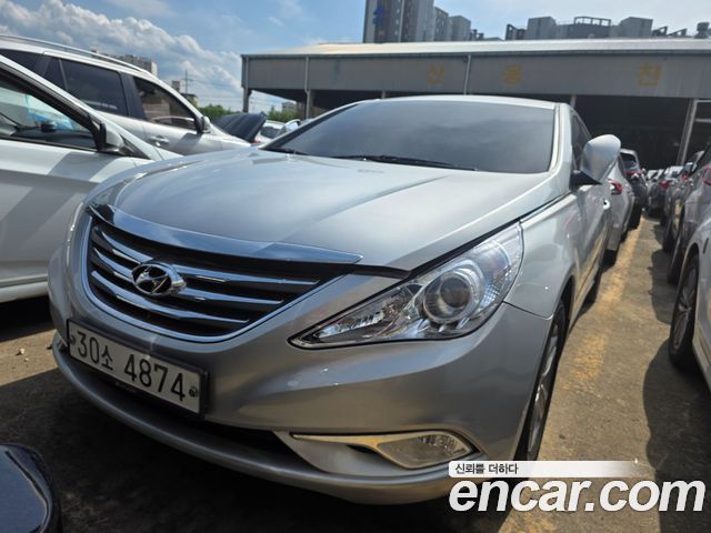 Hyundai Sonata — exterior