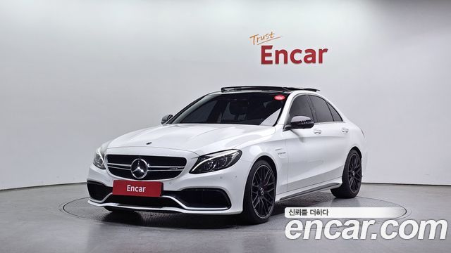 Mercedes-Benz C-Class — exterior