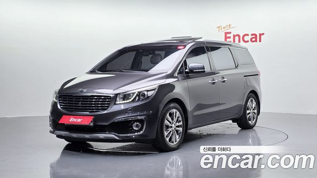 Kia Carnival — exterior