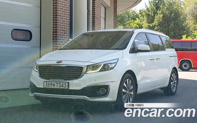 Kia Carnival — exterior