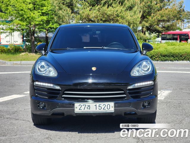 Porsche Cayenne — exterior