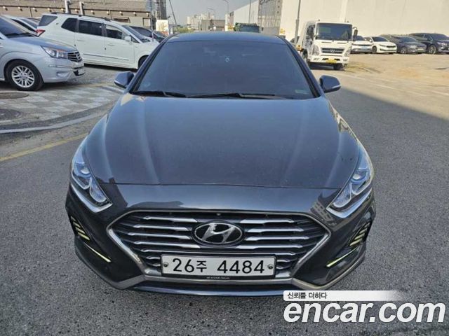 Hyundai Sonata — exterior