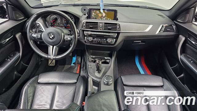 BMW M2 — interior