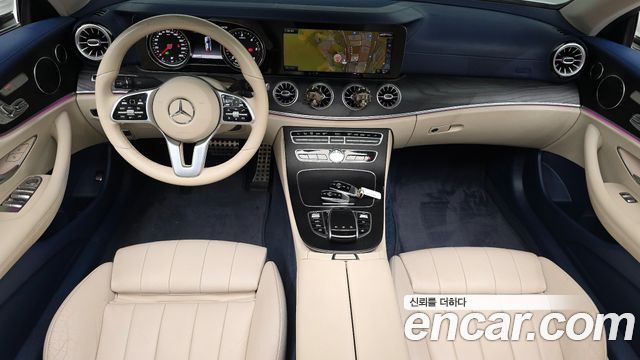 Mercedes-Benz E-Class — interior