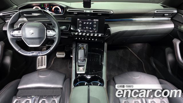 Peugeot 508 — interior