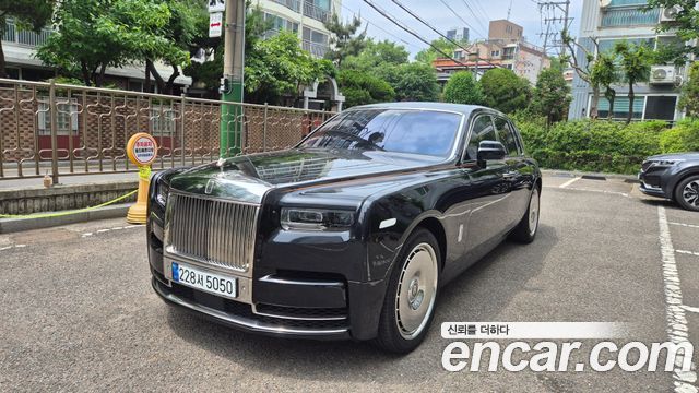 Rolls-Royce Phantom — exterior