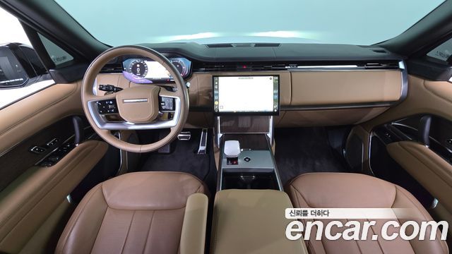 Land Rover Range Rover — interior
