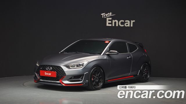 Hyundai Veloster — exterior