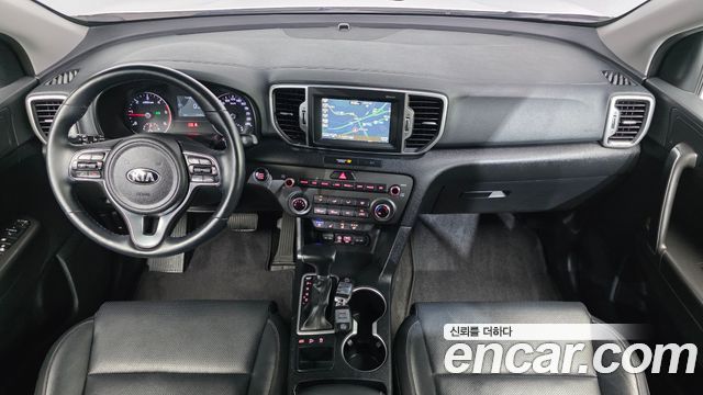 Kia Sportage — interior