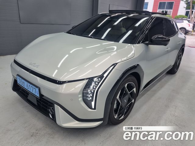 Kia EV4 — exterior