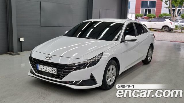 Hyundai Avante — exterior