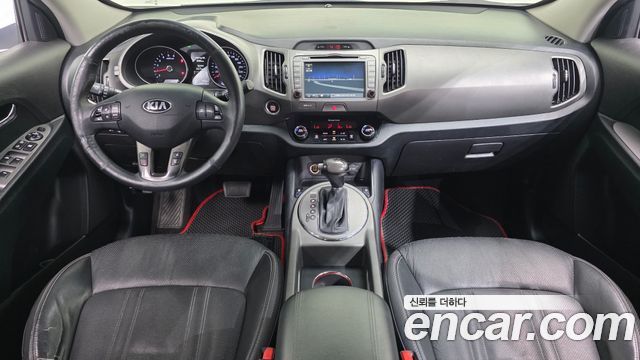 Kia Sportage — interior