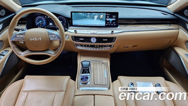 Kia K9 — interior