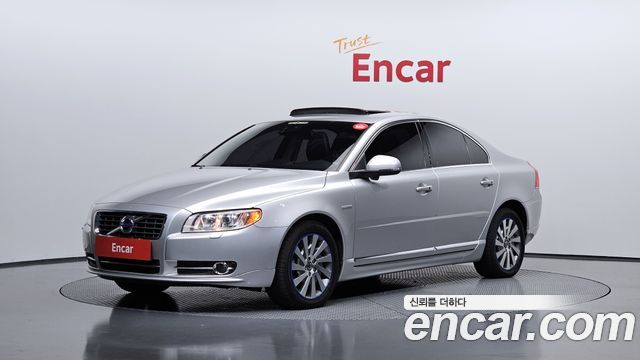 Volvo S80 — exterior