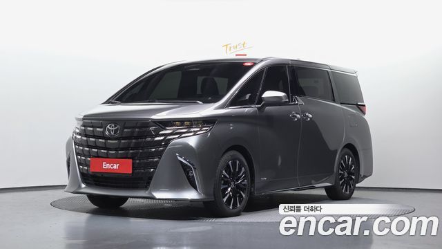 Toyota Alphard — exterior