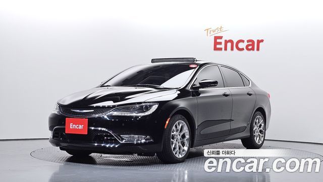 Chrysler 200 — exterior