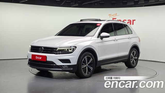 Volkswagen Tiguan — exterior