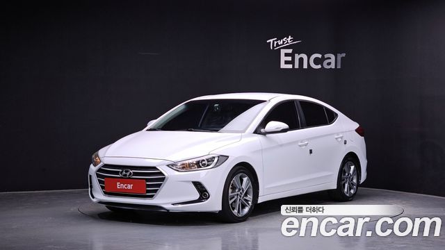Hyundai Avante — exterior