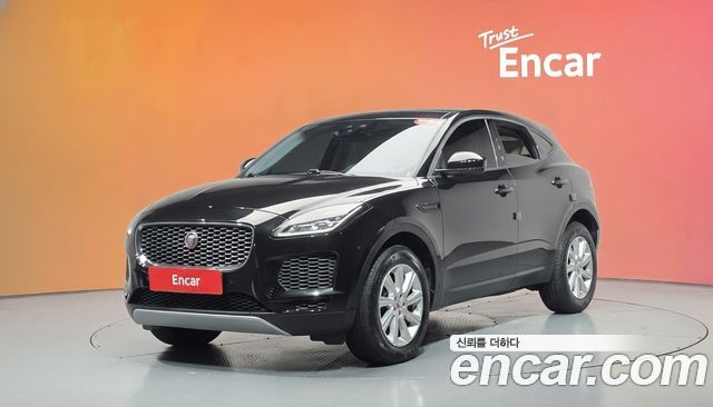 Jaguar E-Pace — exterior