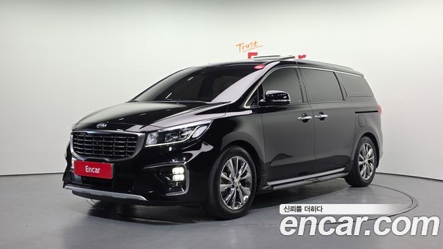 Kia Carnival — exterior