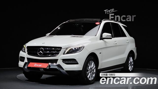 Mercedes-Benz M-Class — exterior