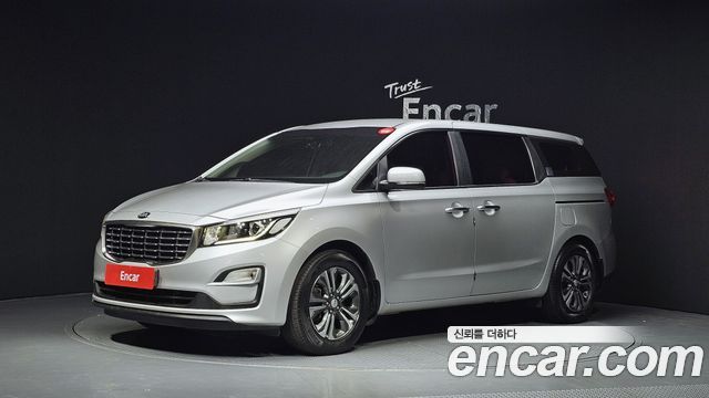 Kia Carnival — exterior
