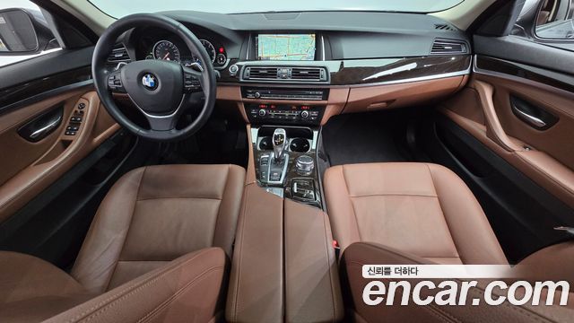 BMW 5 Series — interior