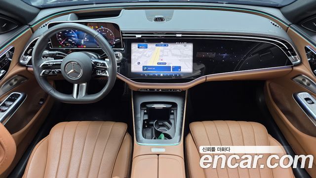 Mercedes-Benz E-Class — interior
